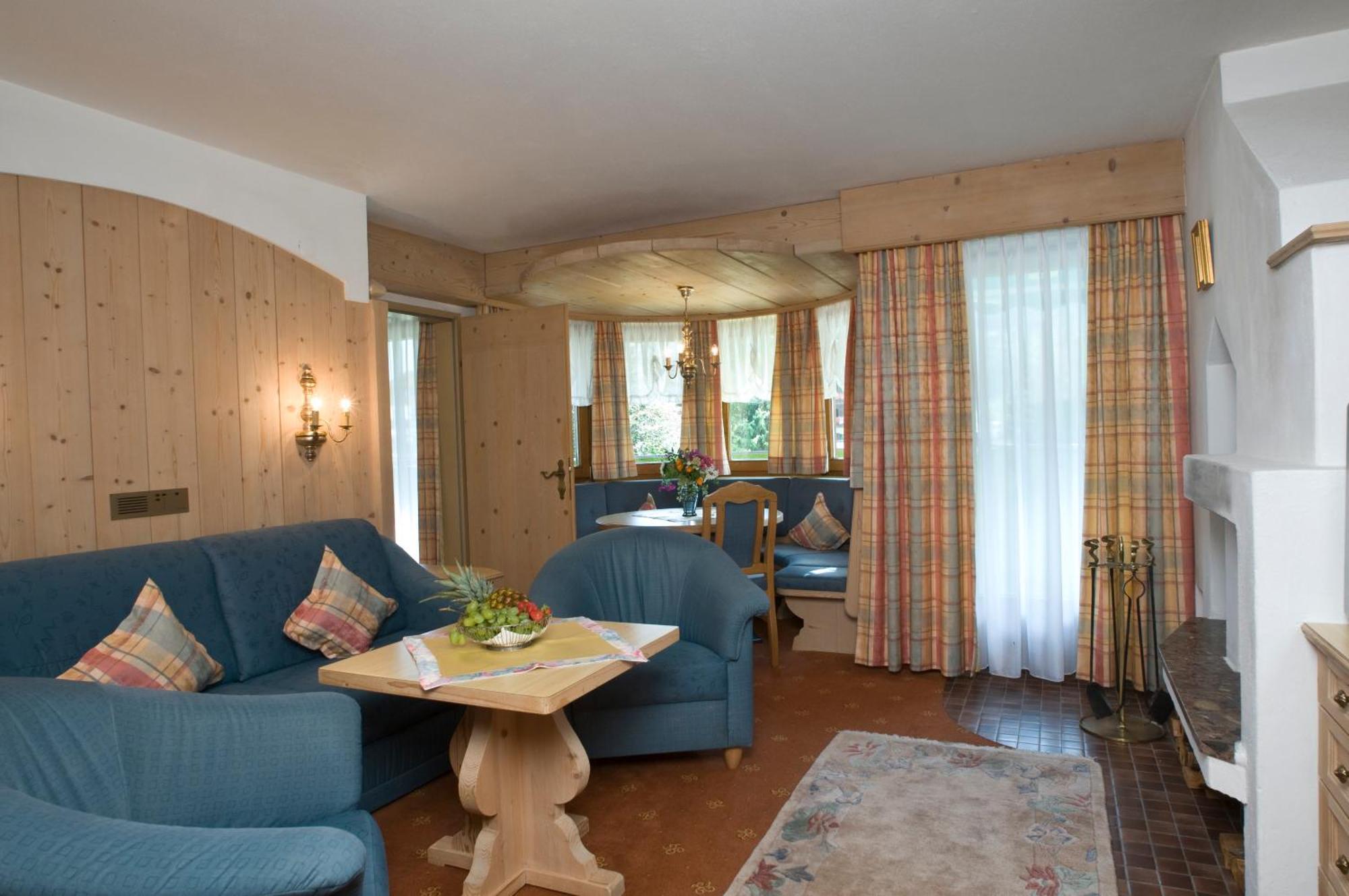 ניוסטיפט אים סטובאיטל Alpenhotel Fernau מראה חיצוני תמונה