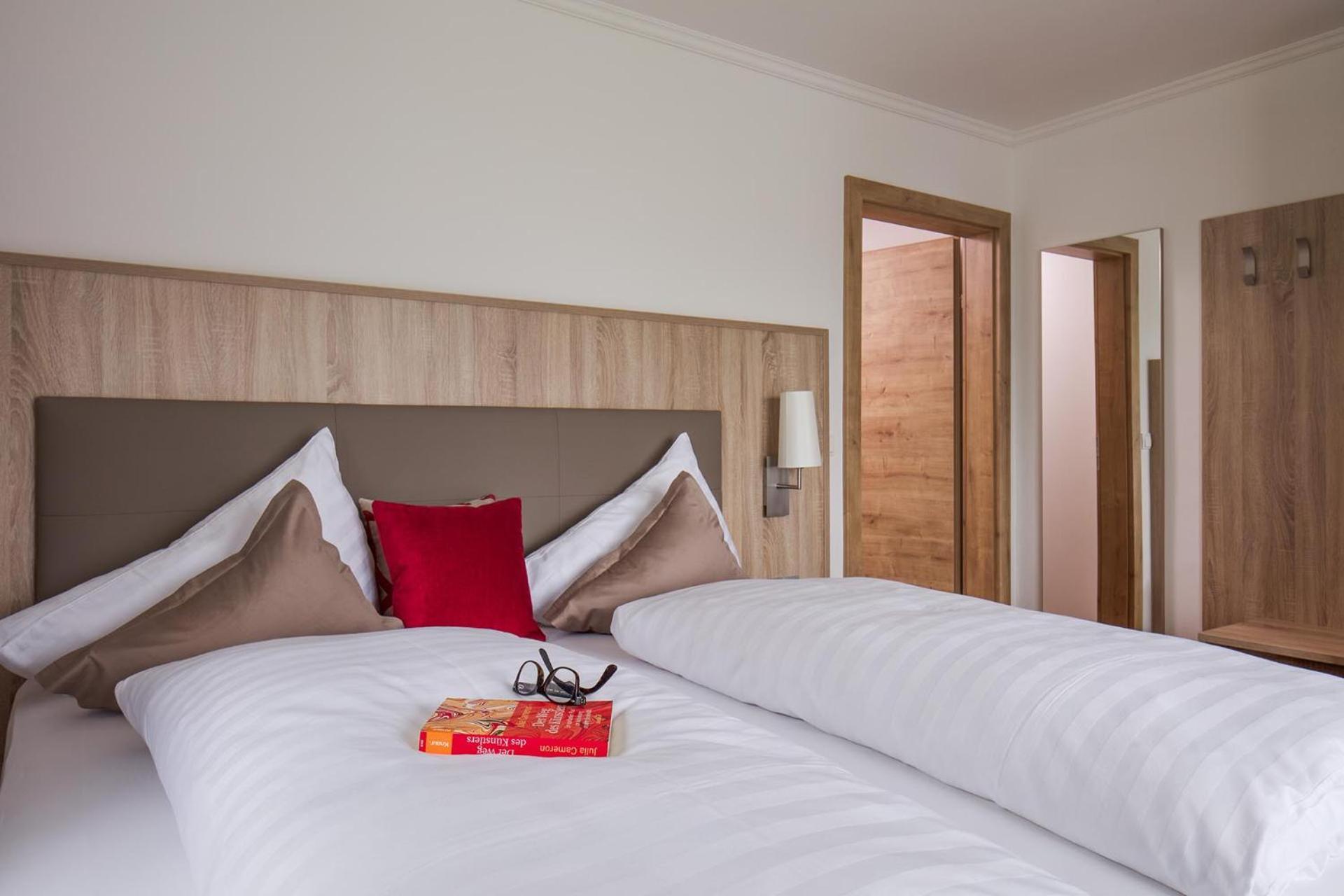 ניוסטיפט אים סטובאיטל Alpenhotel Fernau מראה חיצוני תמונה