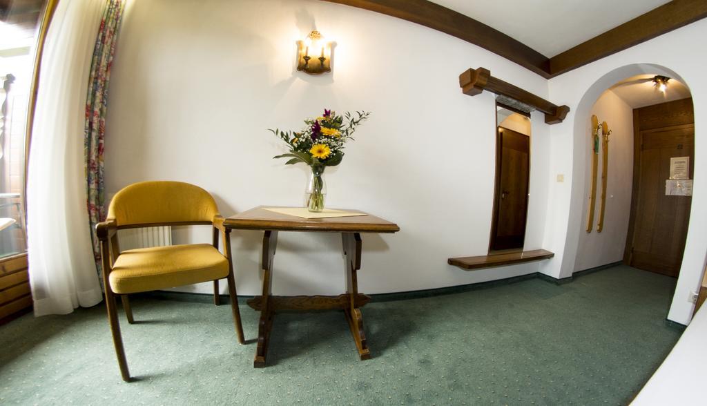 ניוסטיפט אים סטובאיטל Alpenhotel Fernau מראה חיצוני תמונה