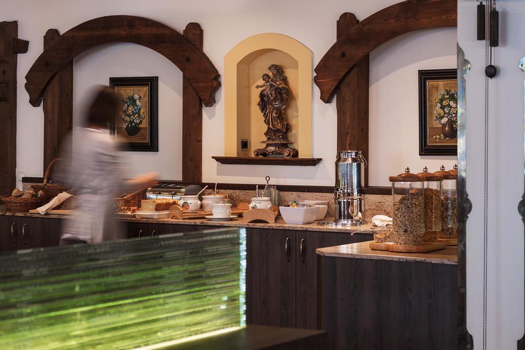ניוסטיפט אים סטובאיטל Alpenhotel Fernau מראה חיצוני תמונה