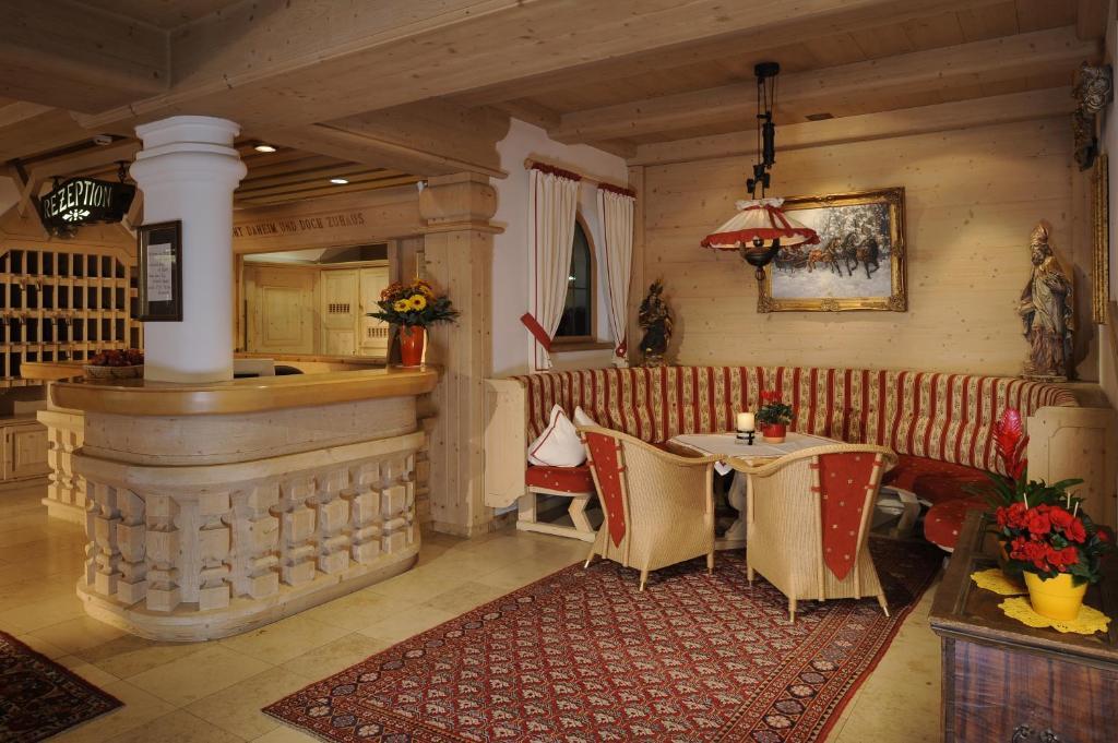 ניוסטיפט אים סטובאיטל Alpenhotel Fernau מראה חיצוני תמונה