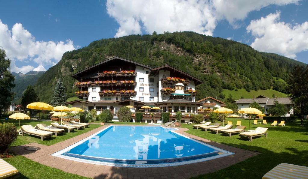 ניוסטיפט אים סטובאיטל Alpenhotel Fernau מראה חיצוני תמונה