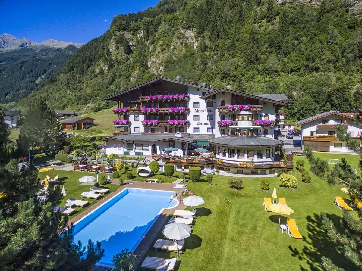 ניוסטיפט אים סטובאיטל Alpenhotel Fernau מראה חיצוני תמונה